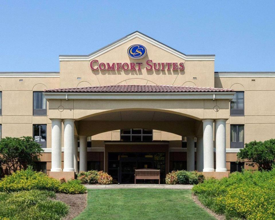 Comfort Suites Starkville Esterno foto